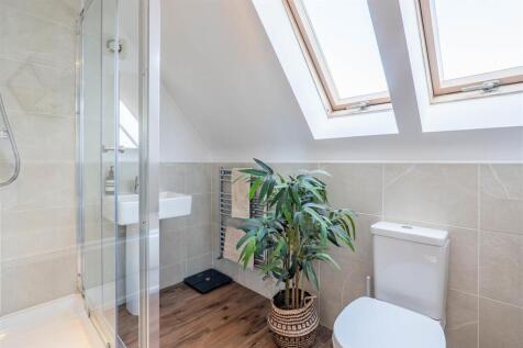 Master Bedroom Ensuite