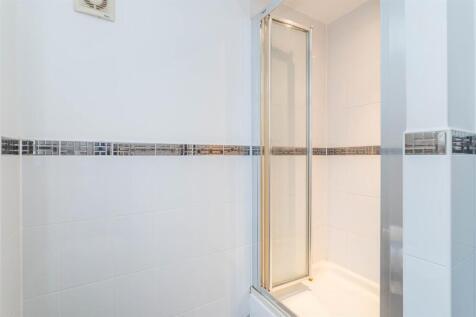 Master Ensuite