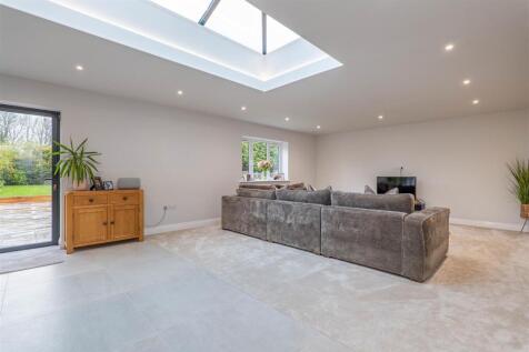 Kitchen/Dining/Family Room
