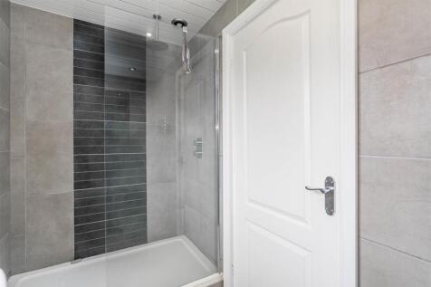 Master Ensuite