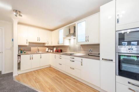 Lounge/Diner/Kitchen