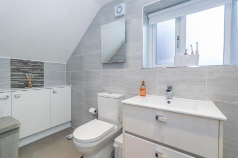 Master Bedroom Ensuite