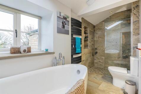 Master Bedroom Ensuite