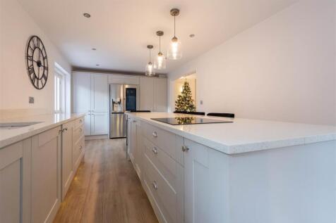 Kitchen/Dinning room