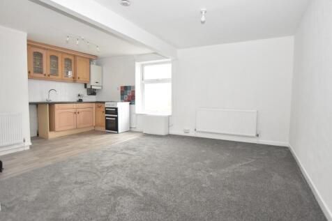 Living room 3.JPG