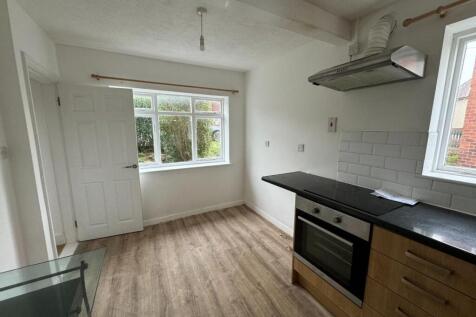 Dining Area.jpg