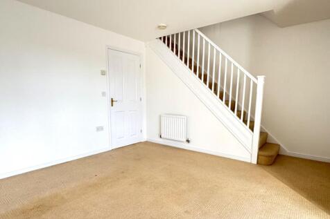 Living room 3.jpg