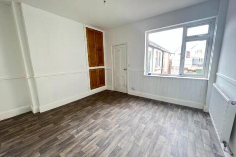 Din room (2).jpg