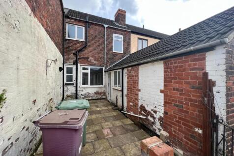yard (2).jpg
