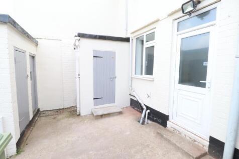 Rear yard.JPG