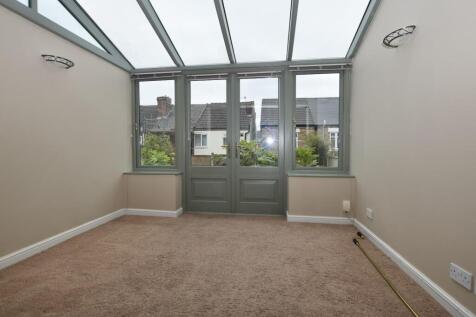 garden room.jpg