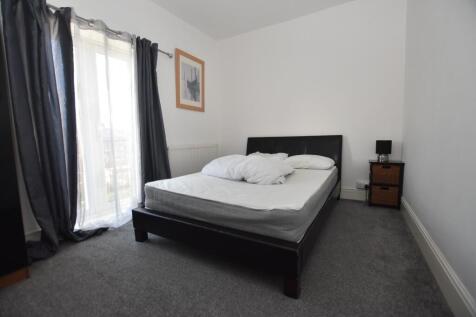 BED 3.jpg