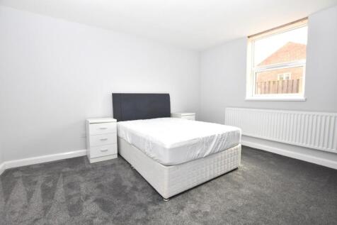 Bedroom.JPG