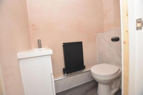 downstairs WC.jpg