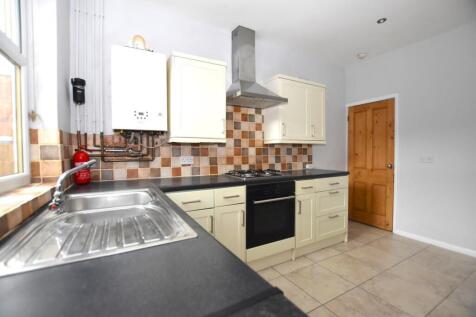 Kitchen 4.JPG