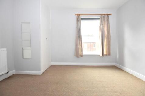 Bedroom 2 3.JPG