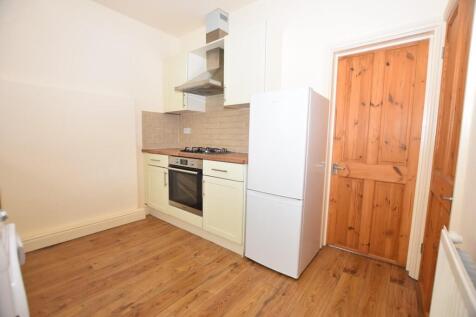 Kitchen.JPG