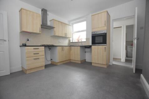 Kitchen DIner (4).jpg