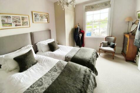 9aebd925-Bed 202.jpg