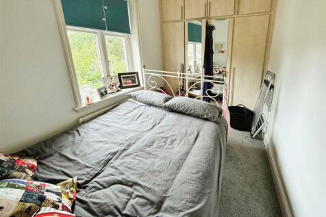 4b47ed90-Bed 202.jpg