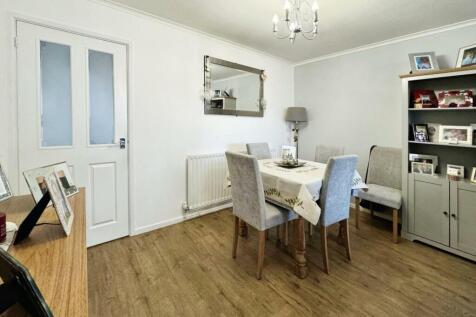 2388df97-Dining.jpg