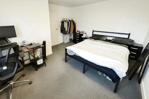 ba3883ce-Bedroom.jpg