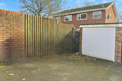 Garage and Drive .jpg