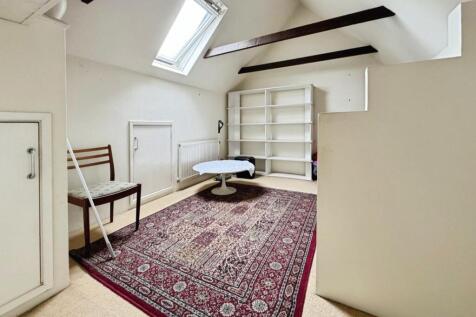 Loft Room 3.jpg