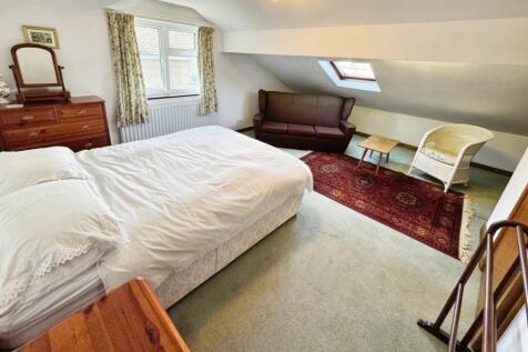 1be0e7a8-Main 20Bedroom.jpg