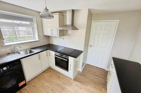 785901f4-Kitchen.jpg