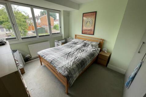 Bedroom One.jpg