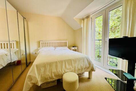 Main Bedroom.jpg