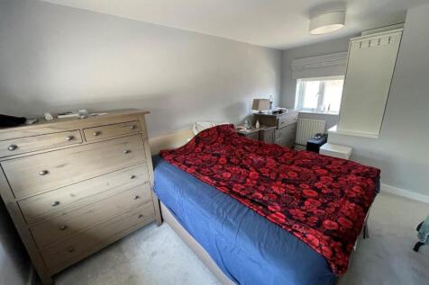 Bedroom3b.jpg