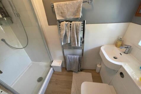 Ensuite3.jpg