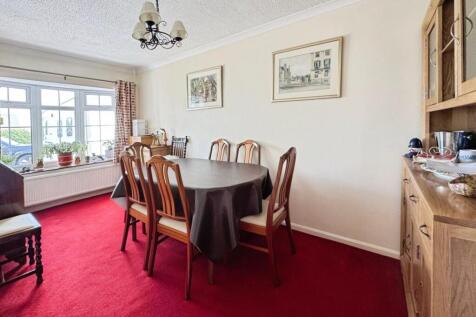 Dining Room.jpg