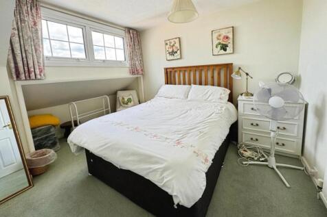 Bedroom Three.jpg