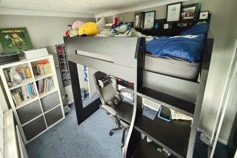 ad68f398-Bedroom 20c.jpeg