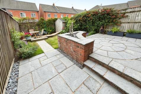 Rear Garden.jpg