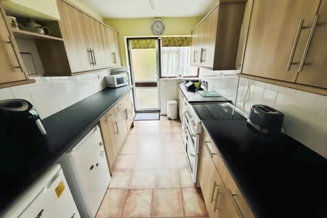 242c4a31-Barn 20Kitchen.jpg