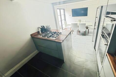 Kitchen4.JPEG.jpg