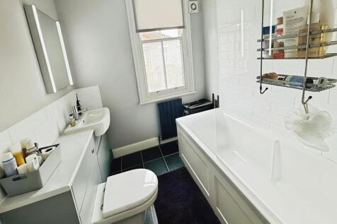 En-Suite.JPEG.jpg