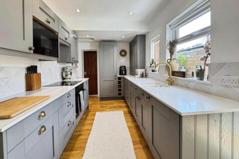 Kitchen.jpg