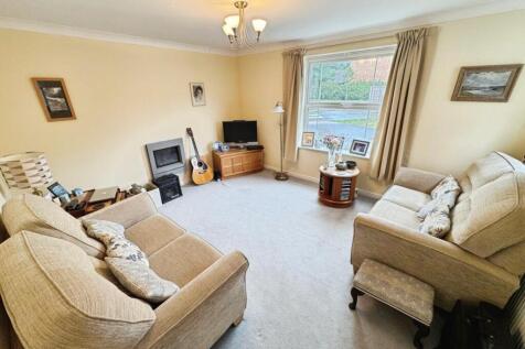 Living Room.jpg