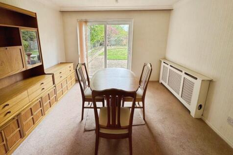Dining Room.jpg