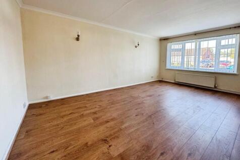 Living Room.jpg