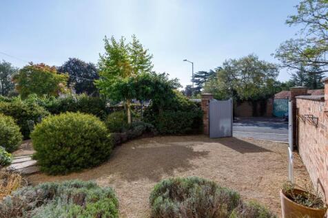 ChurchHill-21A.jpg