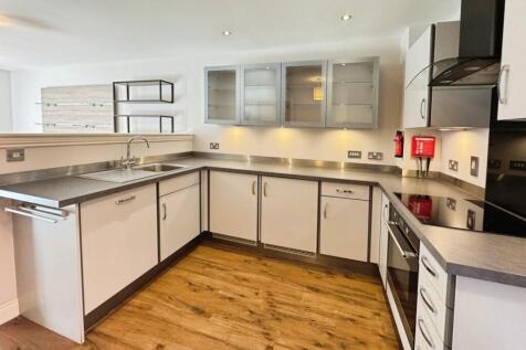 465a2a8d-Kitchen.jpg