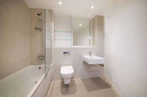 Bathroom.jpg