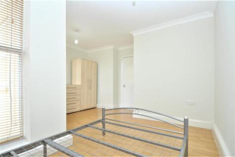 First Bedroom 2.jpg