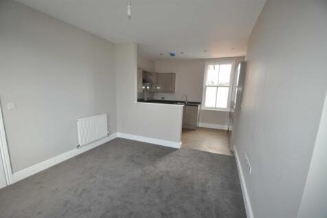 Lounge/Kitchen